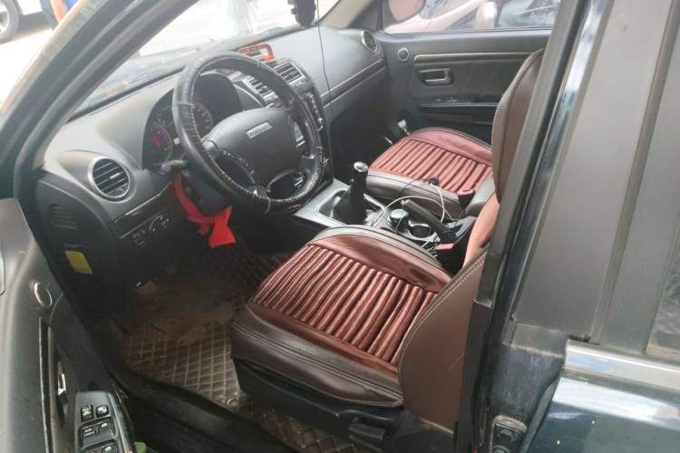 Used Haval H5 Classic 2015 2.0L Manual Two-Wheel Drive Entry-Level Trim Left Front Seat