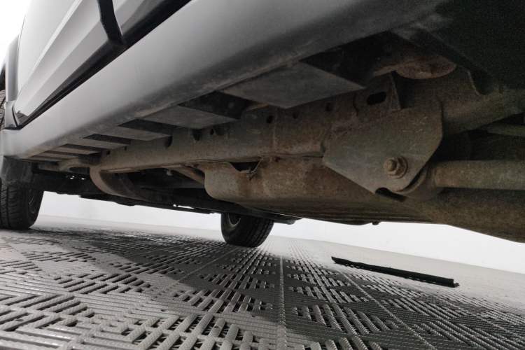 Used Haval H5 Classic 2015 2.0T Manual 4x4 Elite Edition Left Side Sill