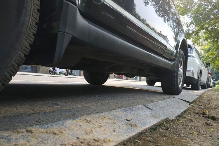 Used Haval H5 Classic 2015 2.0T Manual Two-Wheel Drive Advanced Version Left Side Sill