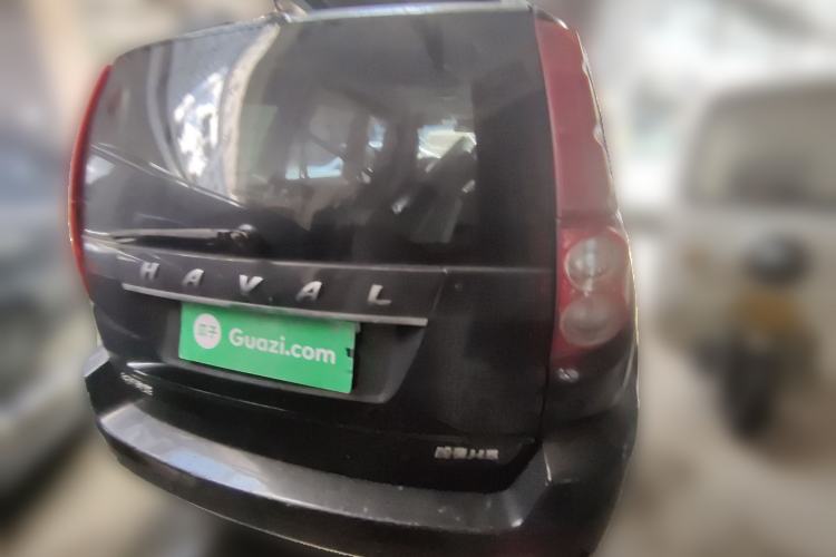 Used Haval H5 Classic 2015 2.0T Diesel Manual Two-Wheel Drive Entry-Level Version Rear Right 45 Deg