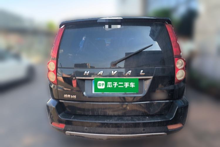 Used Haval H5 Classic 2015 2.0T Diesel Manual Two-Wheel Drive Entry-Level Version Rear