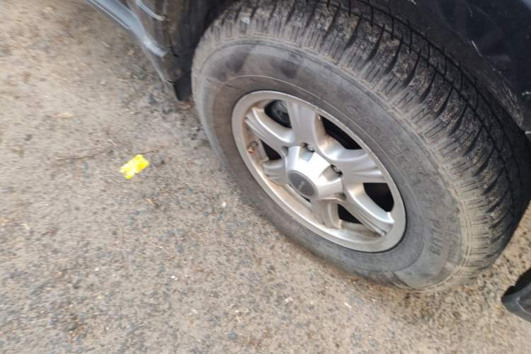 Used Haval H5 Classic 2015 2.0T Manual 4x4 Elite Edition Right Front Wheel Hub