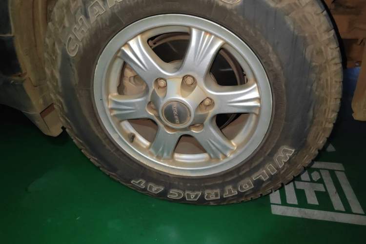 Used Haval H5 Classic 2015 2.0T Diesel Manual 4x4 Ambition Model Right Front Wheel Hub