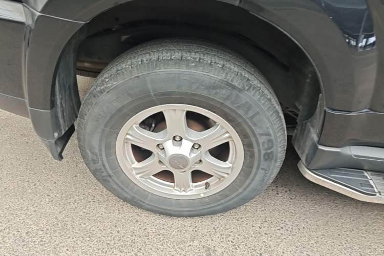 Used Haval H5 Classic 2015 2.0L Manual Two-Wheel Drive Entry-Level Trim Right Rear Wheel Hub