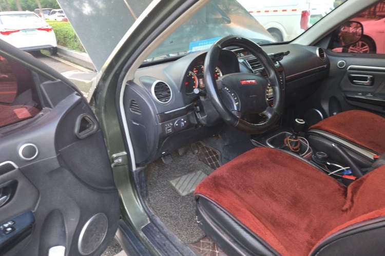 Used Haval H5 Classic 2015 2.0T Manual Two-Wheel Drive Elite Version Driver Seat