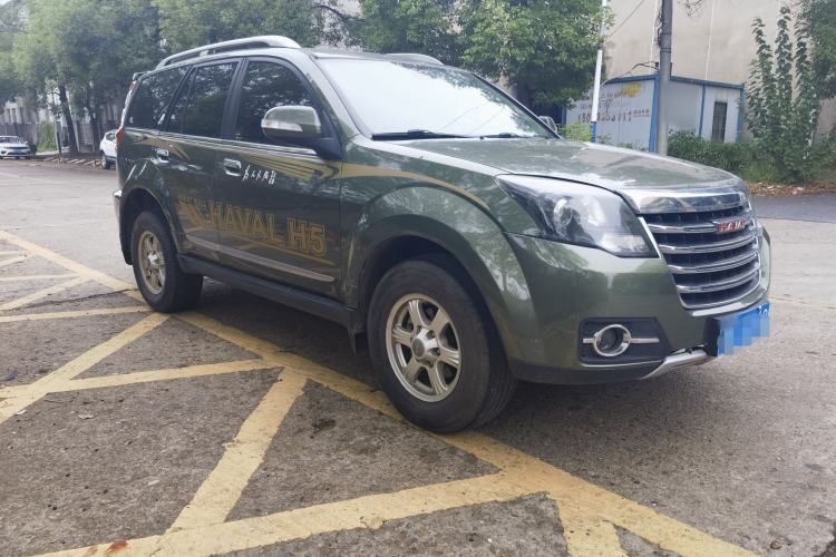 Used Haval H5 Classic 2015 2.0T Diesel Automatic Two-Wheel Drive Advanced Version Exterior 2
