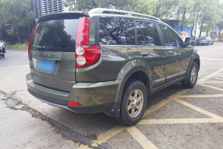 Used Haval H5 Classic 2015 2.0T Diesel Automatic Two-Wheel Drive Advanced Version Exterior 4