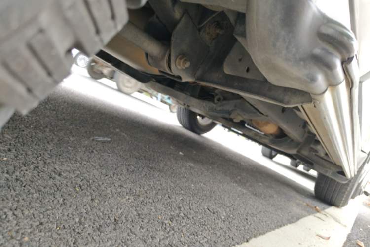 Used Haval H5 Classic 2015 2.0T Manual Two-Wheel Drive Elite Version Chassis Rear Right