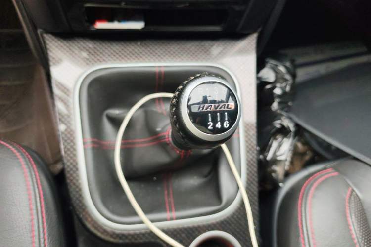 Used Haval H5 Classic 2015 2.0T Manual 4x4 Prestige Version Gear Lever
