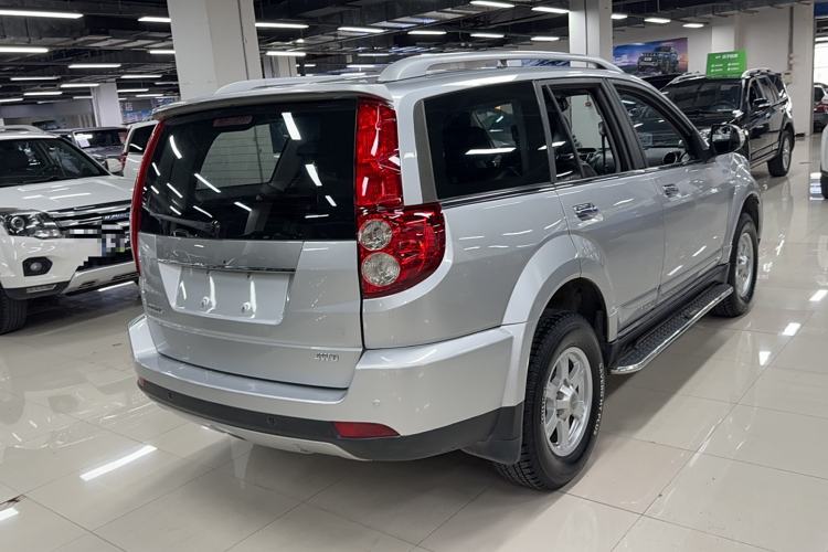 Used Haval H5 Classic 2015 2.0T Diesel Automatic All-Wheel Drive Elite Model Exterior 3