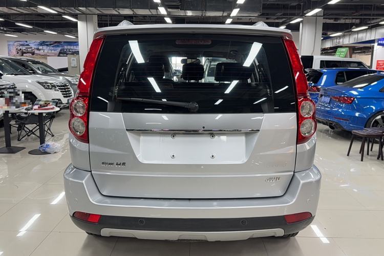 Used Haval H5 Classic 2015 2.0T Diesel Automatic All-Wheel Drive Elite Model Exterior 4