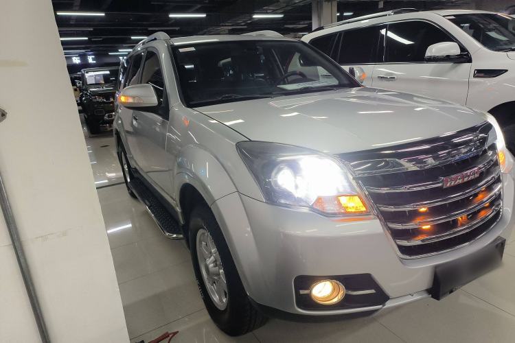 Used Haval H5 Classic 2015 2.0T Diesel Automatic All-Wheel Drive Elite Model Front Right 45 Deg