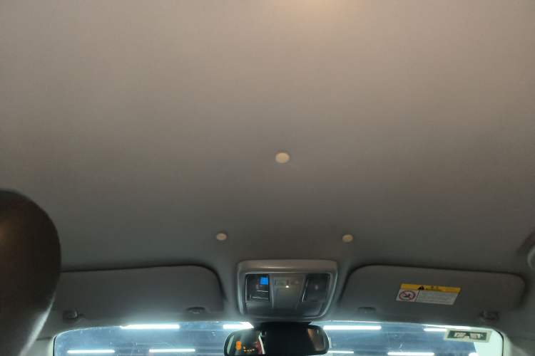 Used Haval H5 Classic 2015 2.0T Diesel Automatic All-Wheel Drive Elite Model Headliner