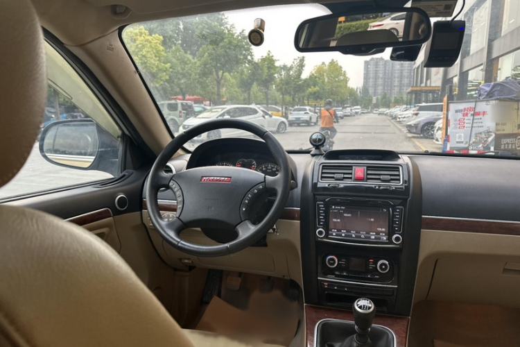 Used Haval H5 Classic 2015 2.0T Manual 4x4 Prestige Version Interior 2