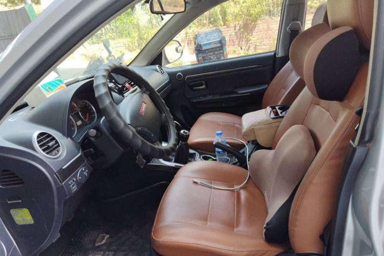 Used Haval H5 Classic 2015 2.0L Manual Two-Wheel Drive Entry-Level Trim Left Front Seat