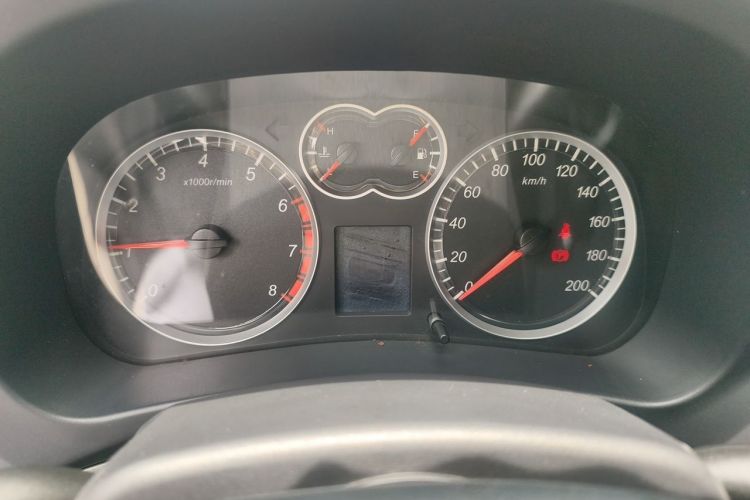Used Haval H5 Classic 2015 2.0T Manual 4x4 Prestige Version Odometer Close Up