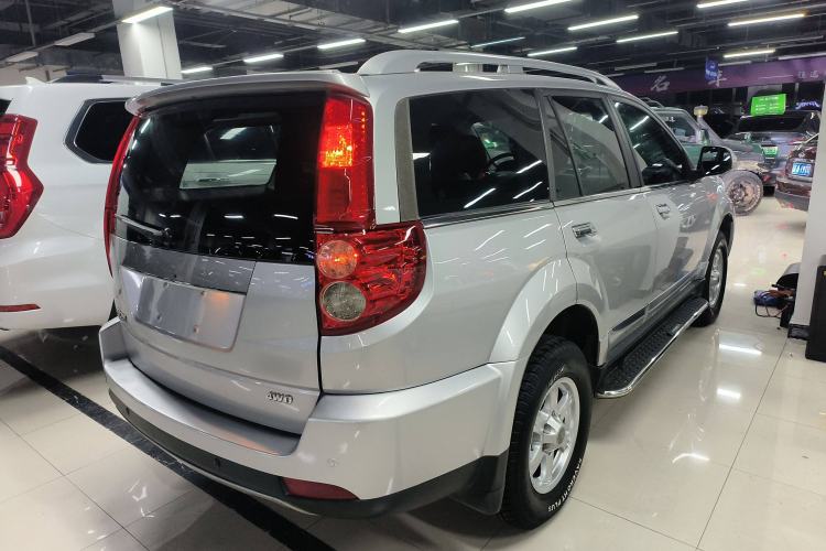 Used Haval H5 Classic 2015 2.0T Diesel Automatic All-Wheel Drive Elite Model Rear Right 45 Deg