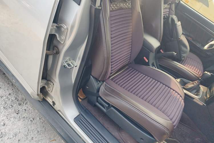 Used Haval H5 Classic 2015 2.0T Manual 4x4 Advanced Trim Right Front Seat