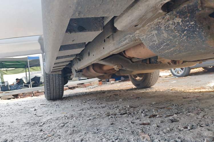 Used Haval H5 Classic 2015 2.0T Manual 4x4 Advanced Trim Right Side Sill