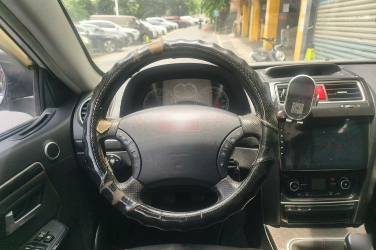 Used Haval H5 Classic 2015 2.0T Manual 4x4 Prestige Version Steering Wheel