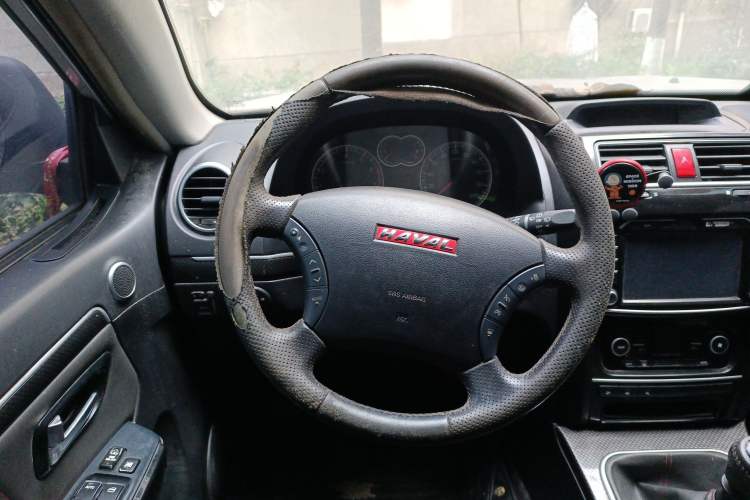 Used Haval H5 Classic 2015 2.0T Manual 4x4 Advanced Trim Steering Wheel