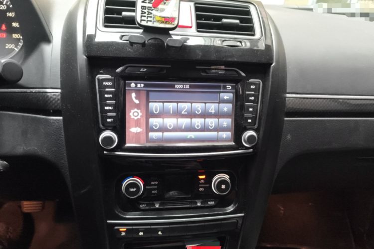 Used Haval H5 Classic 2015 2.0T Manual 4x4 Elite Edition Audio And AC Panel