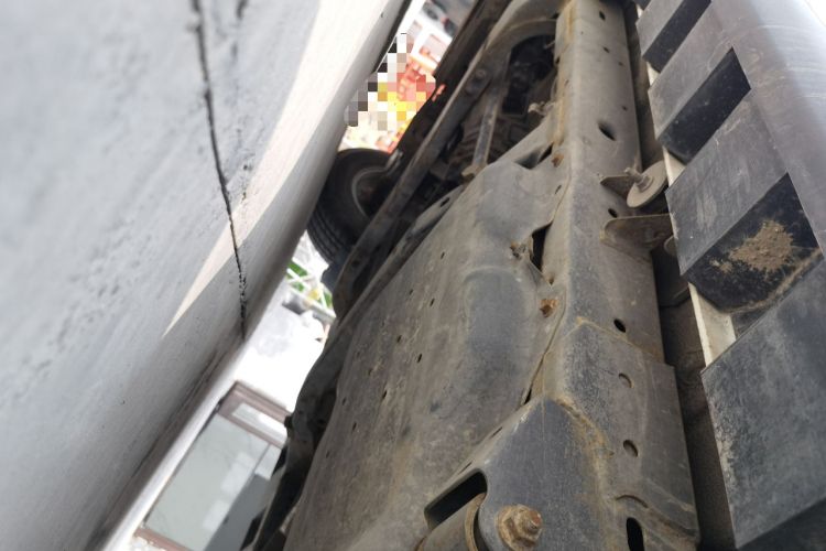 Used Haval H5 Classic 2015 2.0T Manual Two-Wheel Drive Advanced Version Chassis Rear Left