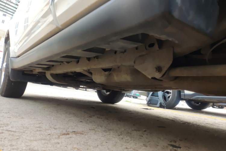 Used Haval H5 Classic 2015 2.0T Diesel Automatic Two-Wheel Drive Advanced Version Chassis Rear Left