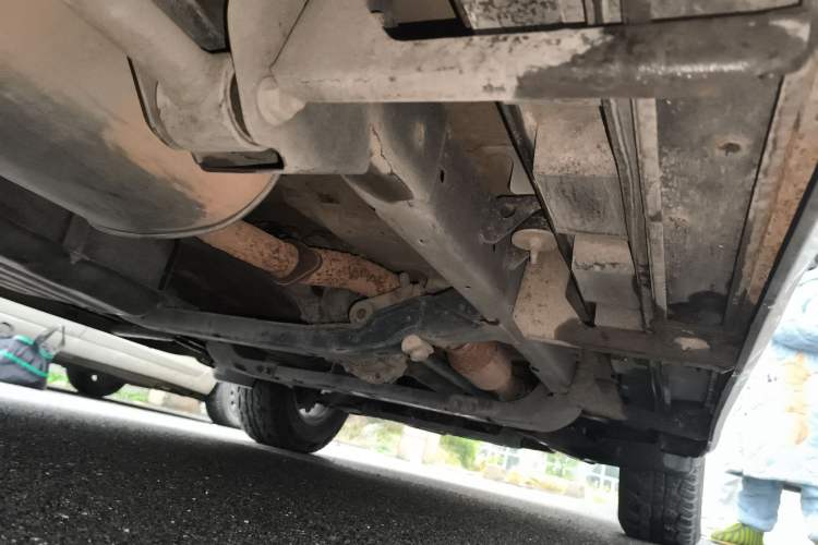 Used Haval H5 Classic 2015 2.0T Manual 4x4 Elite Edition Chassis Rear Right