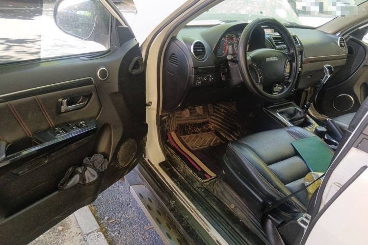 Used Haval H5 Classic 2015 2.0T Manual 4x4 Elite Edition Driver Seat