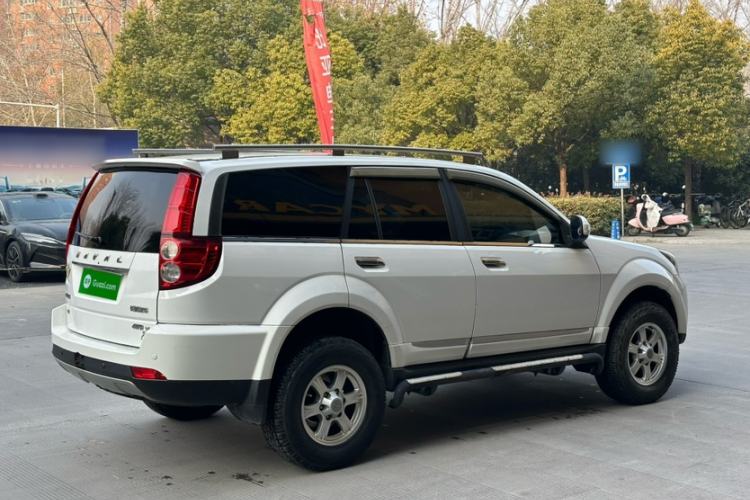 Used Haval H5 Classic 2015 2.0T Manual 4x4 Prestige Version Exterior 5