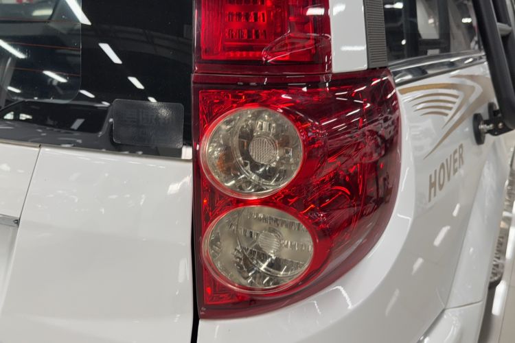 Used Haval H5 Classic 2015 2.0T Manual 4x4 Elite Edition Exterior 5