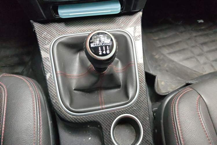 Used Haval H5 Classic 2015 2.0T Manual 4x4 Prestige Version Gear Lever