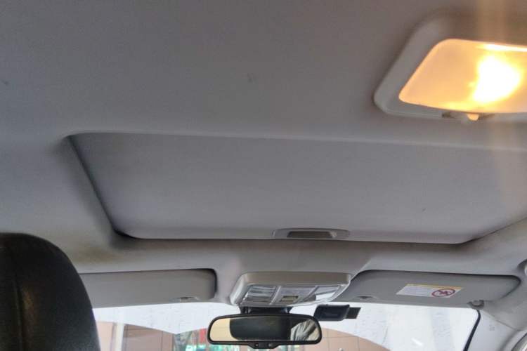 Used Haval H5 Classic 2015 2.0T Manual 4x4 Prestige Version Headliner