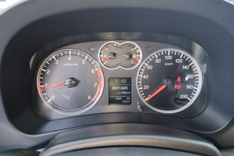 Used Haval H5 Classic 2015 2.0T Manual Two-Wheel Drive Prestige Version Instrument Cluster