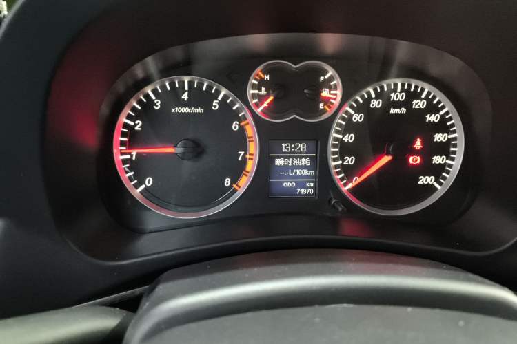 Used Haval H5 Classic 2015 2.0T Manual 4x4 Elite Edition Instrument Cluster