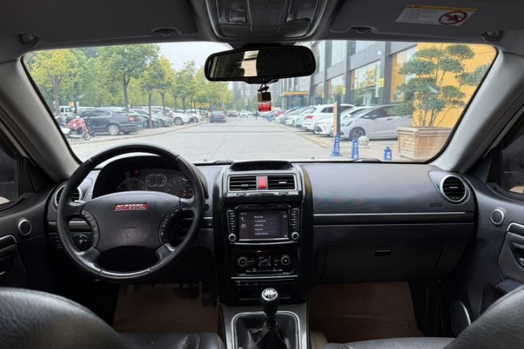 Used Haval H5 Classic 2015 2.0T Manual 4x4 Elite Edition Interior 2