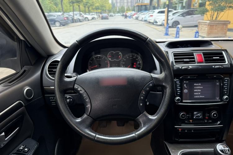 Used Haval H5 Classic 2015 2.0T Manual 4x4 Elite Edition Interior 4