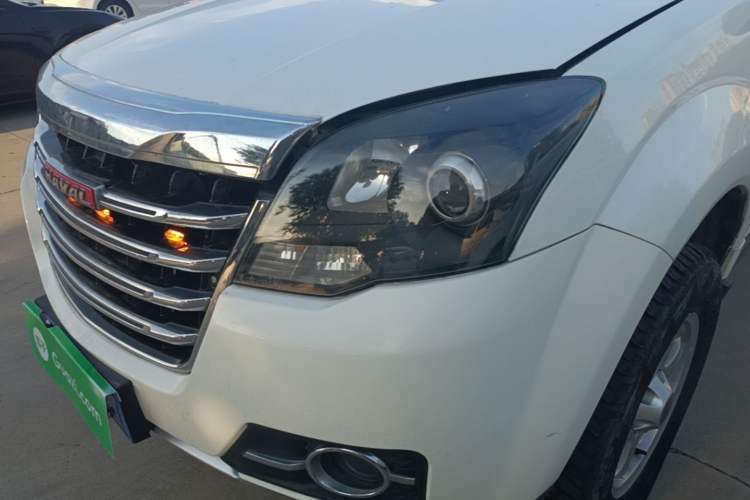 Used Haval H5 Classic 2015 2.0L Manual Two-Wheel Drive Entry-Level Trim Left Front Headlight