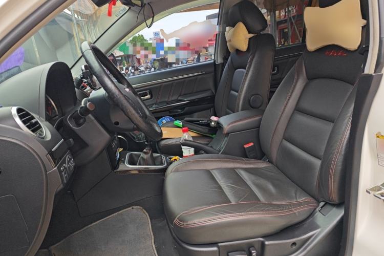 Used Haval H5 Classic 2015 2.0T Manual 4x4 Prestige Version Left Front Seat