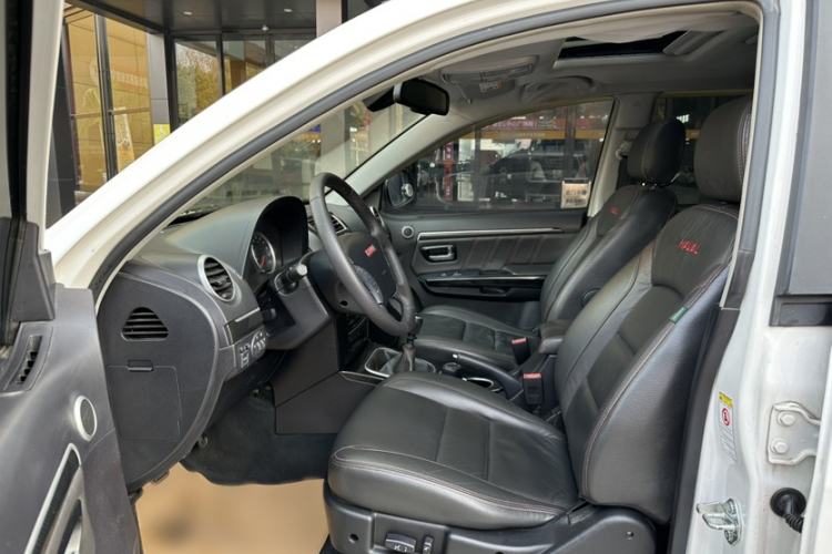 Used Haval H5 Classic 2015 2.0T Manual 4x4 Prestige Version Left Front Seat