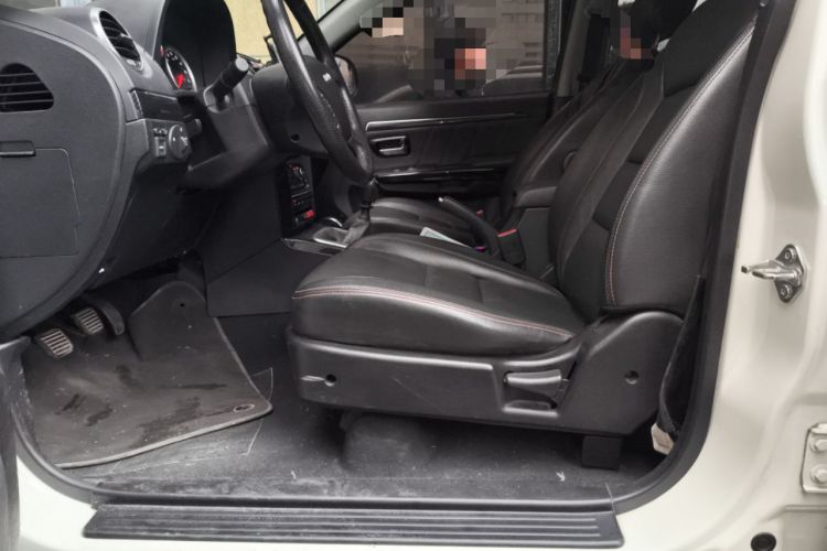 Used Haval H5 Classic 2015 2.0T Manual 4x4 Elite Edition Left Front Seat
