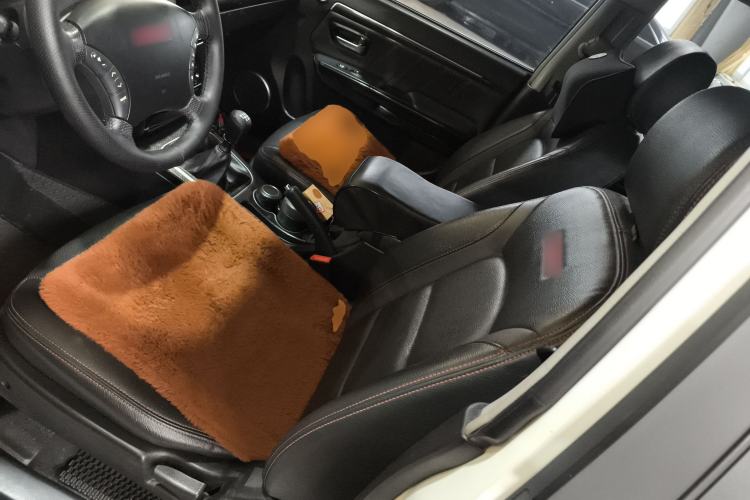 Used Haval H5 Classic 2015 2.0T Manual 4x4 Elite Edition Left Front Seat