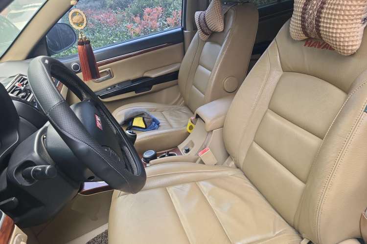 Used Haval H5 Classic 2015 2.0T Manual 4x4 Prestige Version Left Front Seat
