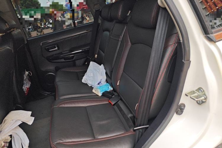 Used Haval H5 Classic 2015 2.0T Manual 4x4 Prestige Version Left Rear Seat