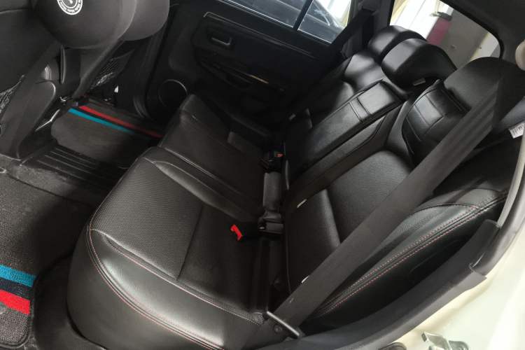 Used Haval H5 Classic 2015 2.0T Manual 4x4 Elite Edition Left Rear Seat