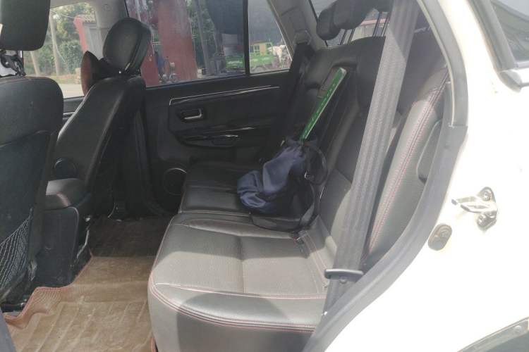 Used Haval H5 Classic 2015 2.0T Manual Two-Wheel Drive Elite Version Left Rear Seat