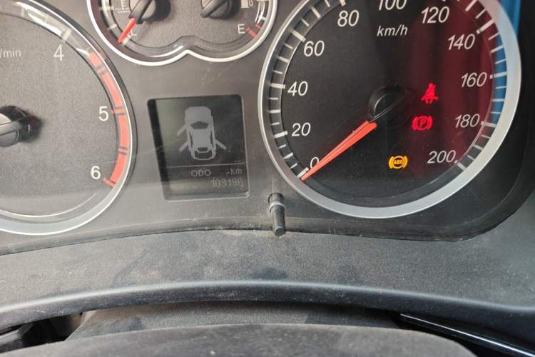 Used Haval H5 Classic 2015 2.0T Diesel Manual 4x4 Ambition Model Odometer Close Up