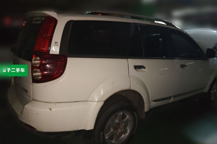 Used Haval H5 Classic 2015 2.0T Diesel Manual Two-Wheel Drive Entry-Level Version Rear Right 45 Deg