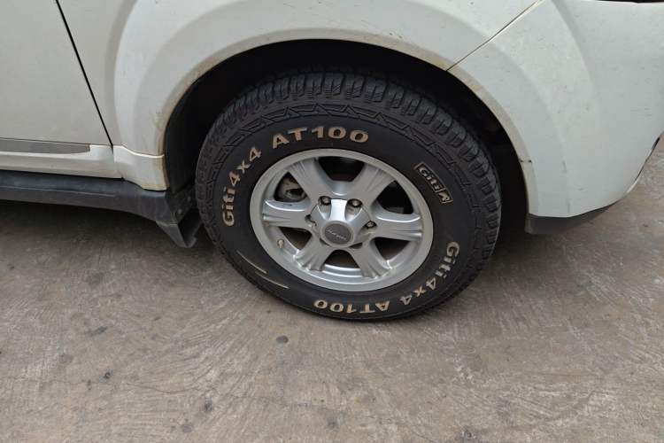 Used Haval H5 Classic 2015 2.0T Manual 4x4 Prestige Version Right Front Wheel Hub